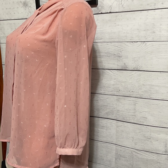 ELLE Blouse - Picture 3 of 5